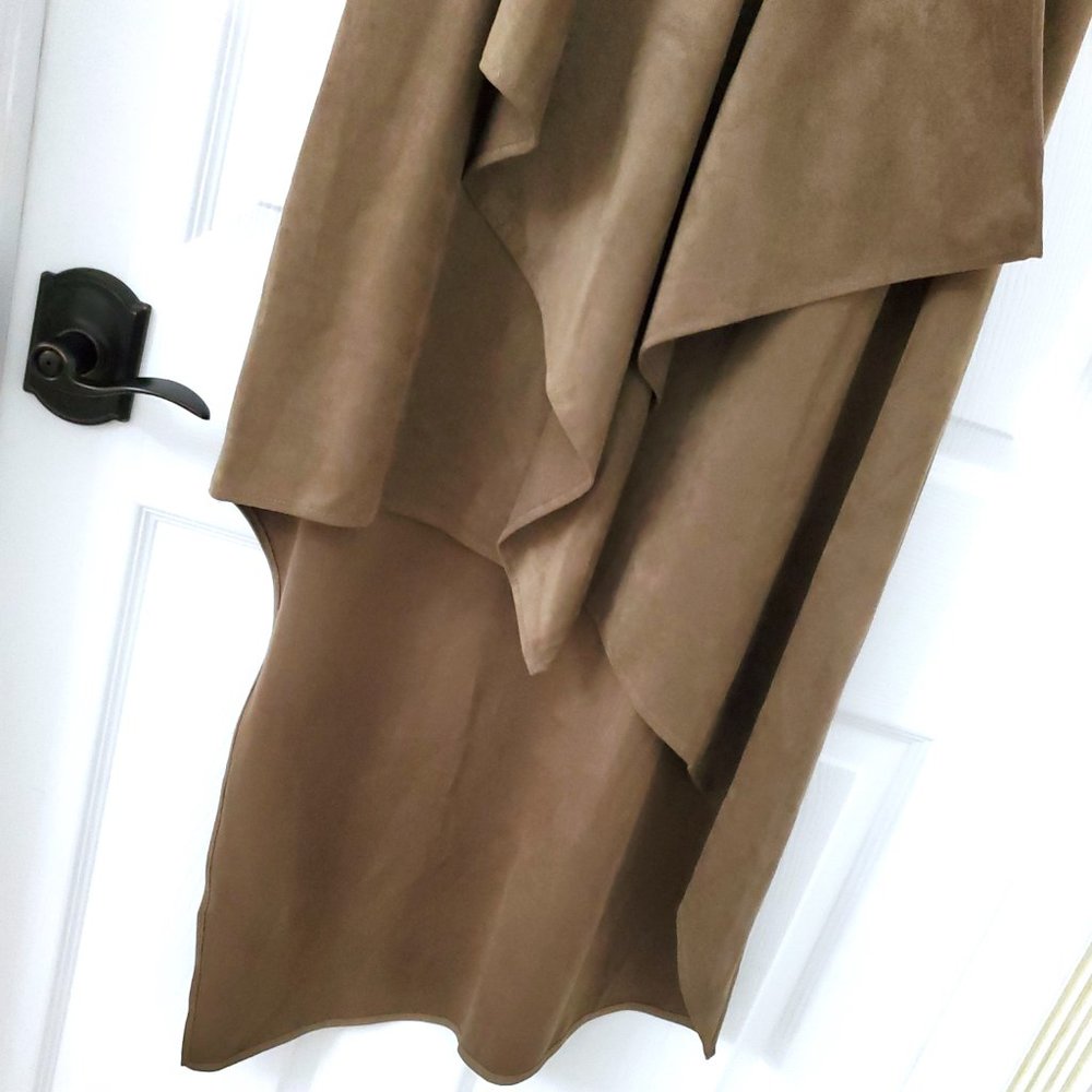 BCBGMAXAZRIA Trar Faux-Suede V-Neck Sleeveless Asymmetrical Women's Dress - Picture 4 of 12